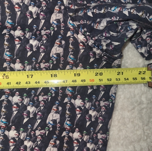 Robert Graham Modern Americana Camp Shirt Size Medium Tailored Fit Black - Picture 2 of 10